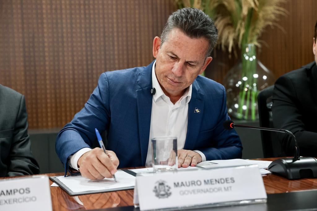 Mauro Mendes anuncia que irá investir R$ 78 milhões diretamente nas ações de combate aos incêndios