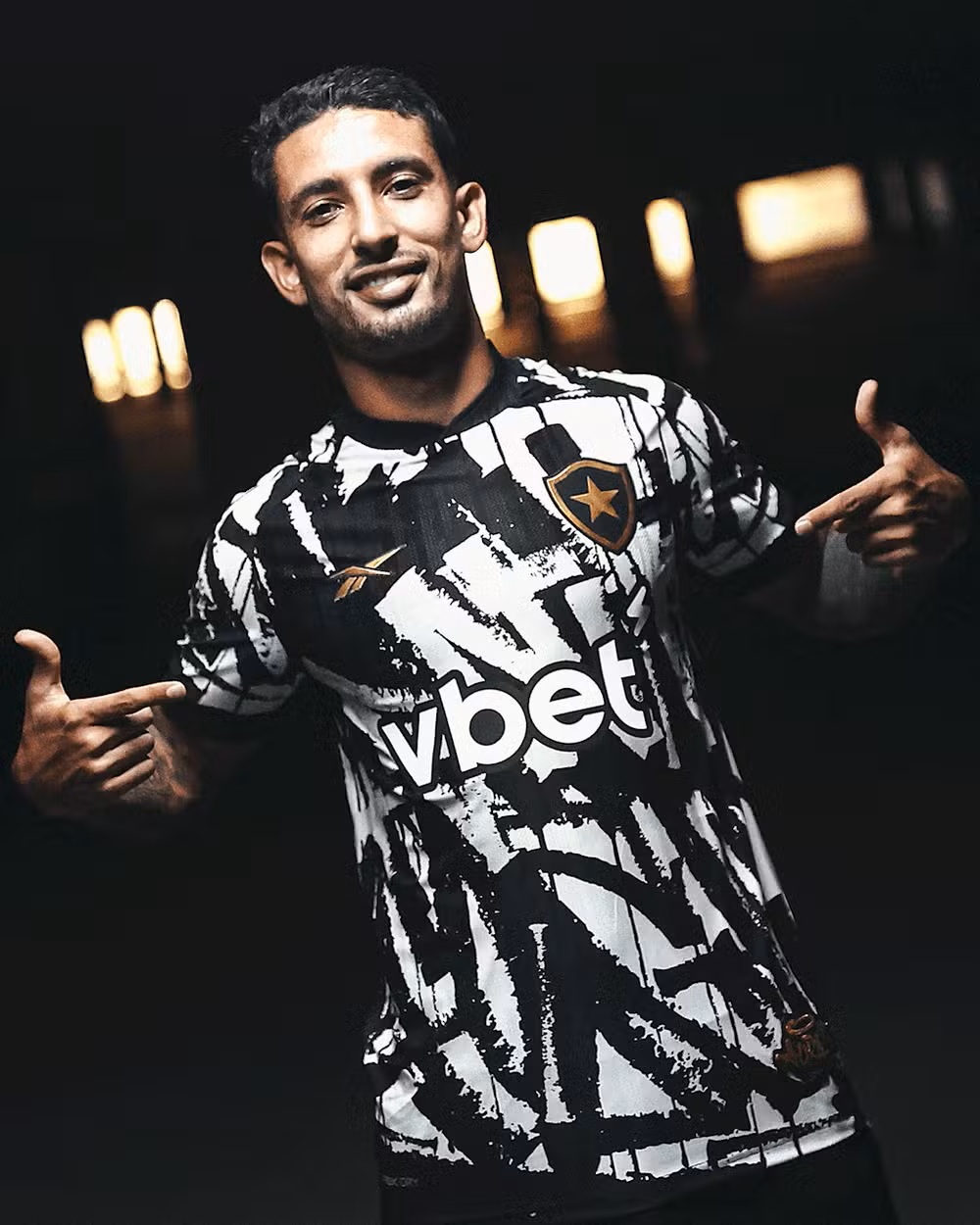 Inspirado na cultura urbana carioca, Botafogo lança novo uniforme para 2025; veja
