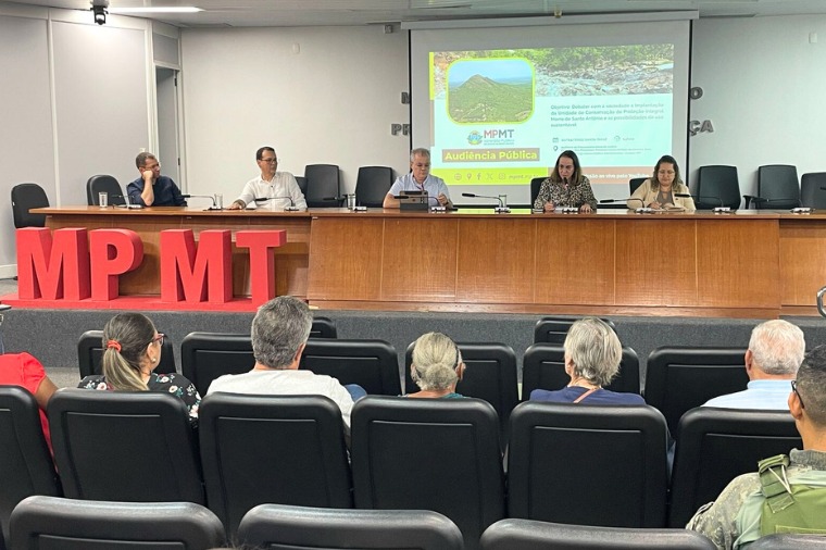Promotora de Justiça diz que  obra do governo contribuiu para a degradação do Morro Santo Antônio