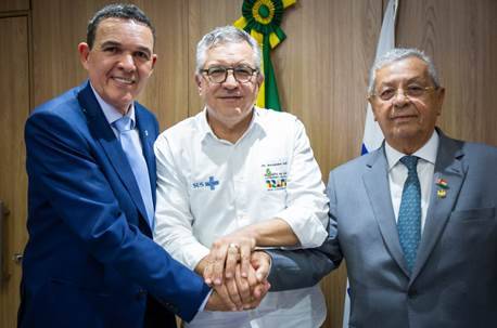 Ministro Alexandre Padilha garante  liberação de R$ 93 milhões em recursos ao Orçamento da União para a saúde de MT