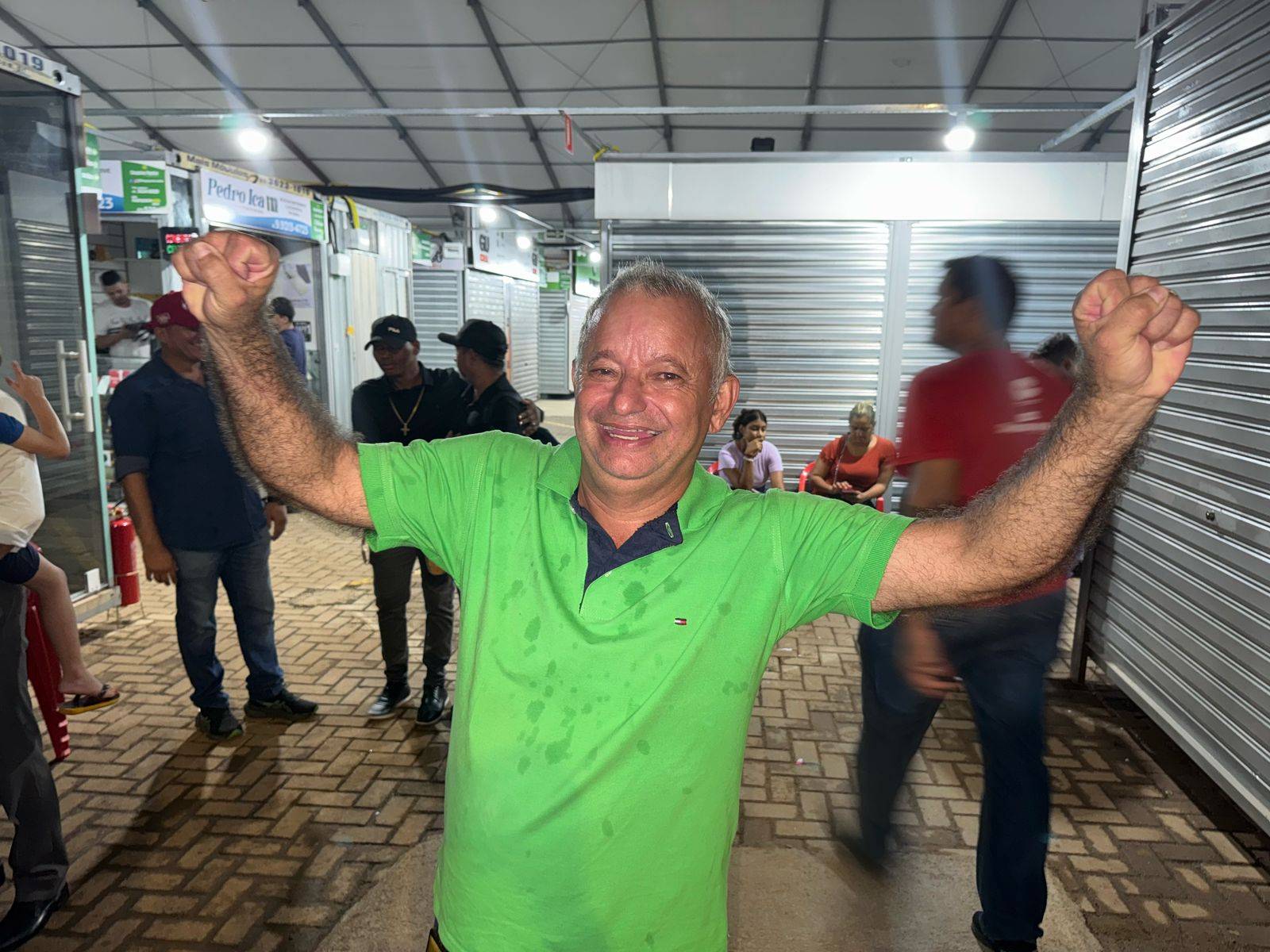 Misael Galvão é reeleito como presidente do Shopping Popular com 70% dos votos