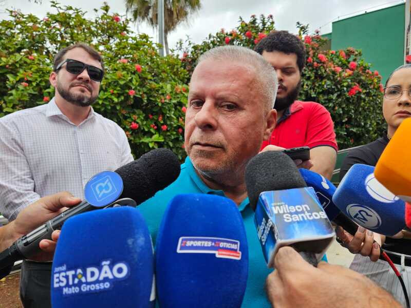 Prefeito prefere não falar sobre possível expulsão de Chico 2000 do PL