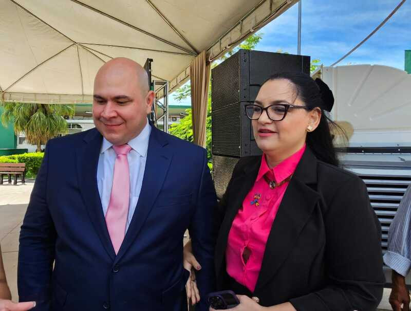 Prefeito Abilio descarta pressa e vê como cedo cotar esposa para vice de Pivetta