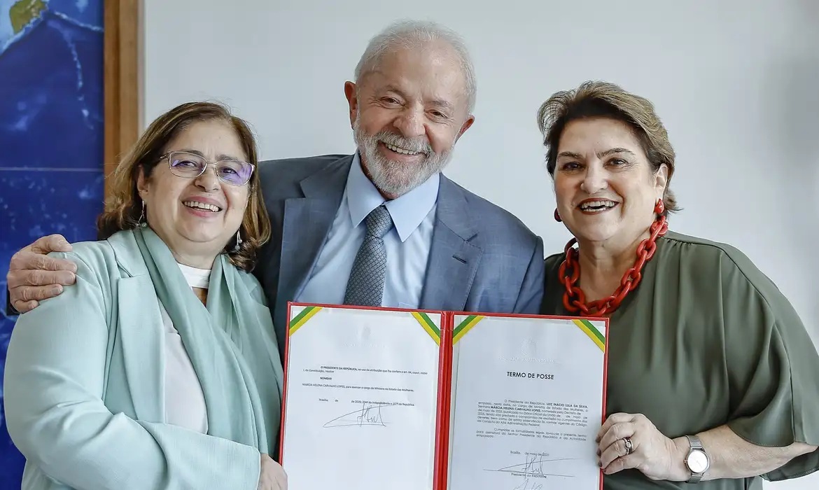 Sai  Cida Gonçalves e assume Márcia Lopes como titular do Ministério das Mulheres