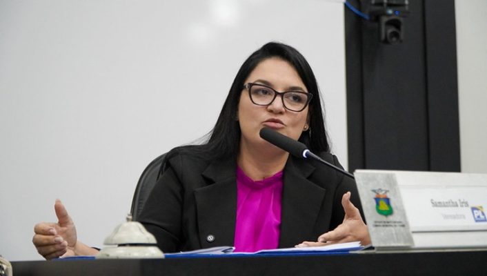 Samantha nega travar projetos de vereador e diz que Jeferson optou por atacar em plenário