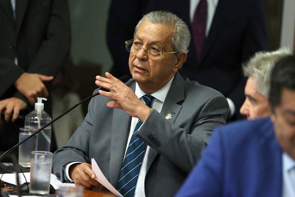 Comissão aprova Lei Geral do Licenciamento Ambiental com apoio do senador Jayme Campos, que promete destravar mais de 5 mil obras