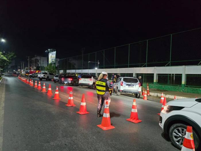 Treze motoristas são presos na Operação Lei Seca nas Avenidas Beira Rio e Prainha