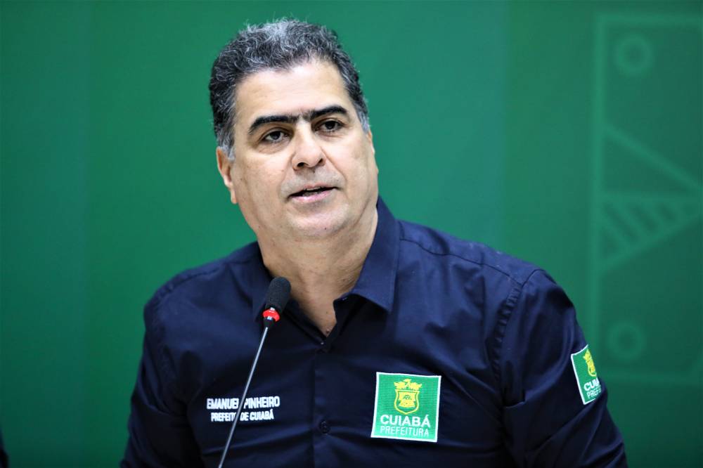 Dilemário Alencar pede convocação do Emanuel Pinheiro para esclarecer contrato do estacionamento rotativo