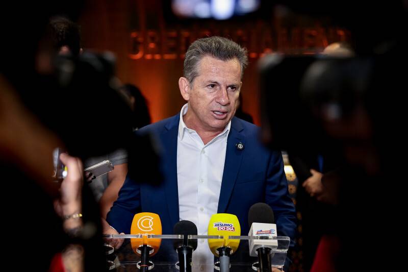 Mauro Mendes exalta ação da PM em confronto no Pedra 90