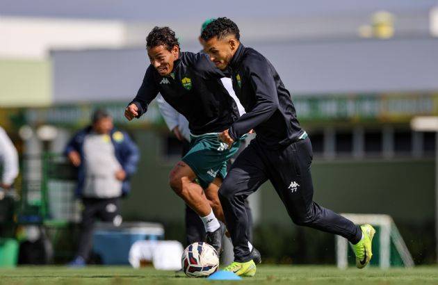Após atividade no CT, Dourado embarca para Belém