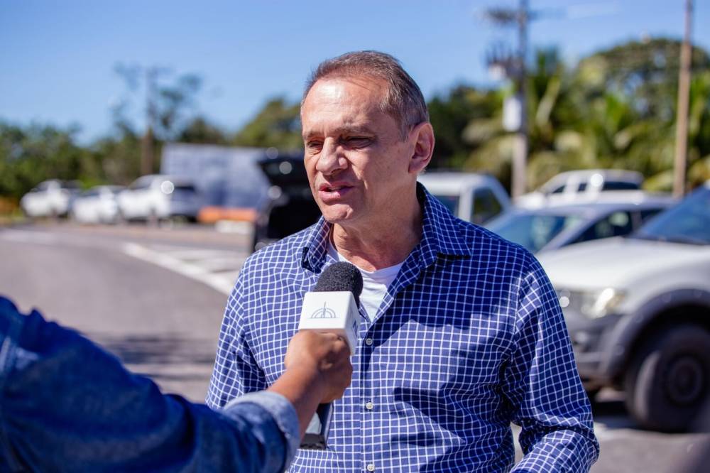 Wilson Santos defende escolas cívico-militares e sugere pesquisa sobre aceitação