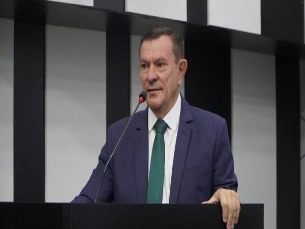 Projeto de Lei de vereador estabelece o prazo máximo de 18 meses para cargos comissionados em Cuiabá