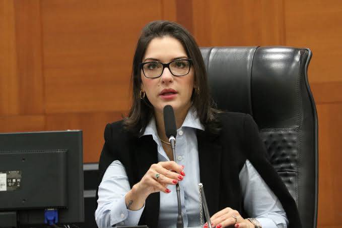 Janaina deve assumir comando do MDB e saída de Emanuelzinho é dada como certa