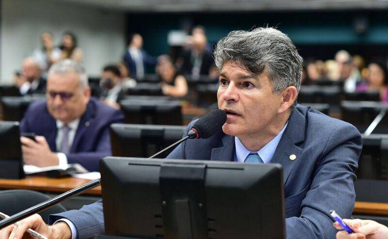 Medeiros se defende de denúncia no Conselho e ataca PSOL: “Vitimizam para silenciar”