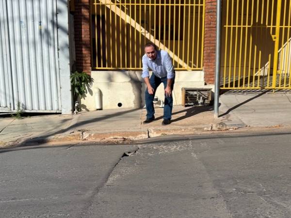 Dilemário detona reparos feitos pela concessionária de água no asfalto das ruas de Cuiabá