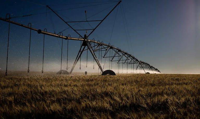 Após março e abril fortes, prévia do PIB em maio soma 3,4% de crescimento no ano
