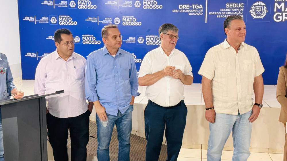 Fávaro e Wilson levam maquinário a assentamentos e destacam força do pequeno produtor