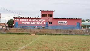 ESPORTE NOS BAIRROS: Contrato para obra de reforma e ampliação do Pinheirão, miniestádio da Vila Operária é celebrado