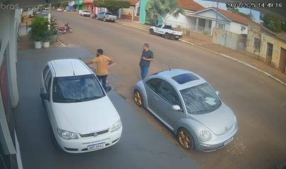 VÍDEO: Advogado é ameaçado de morte por dívida de R$ 300 mil