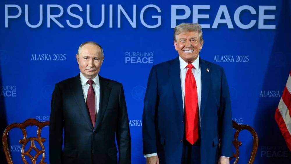 Trump convida líderes europeus para reunião com Zelensky na Casa Branca na segunda
