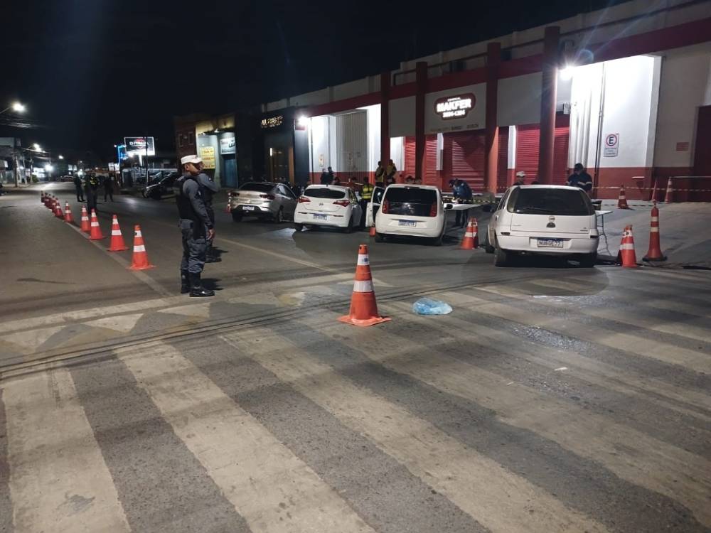 Blitz realizada na avenida da FEB  prende 7 condutores embriagados