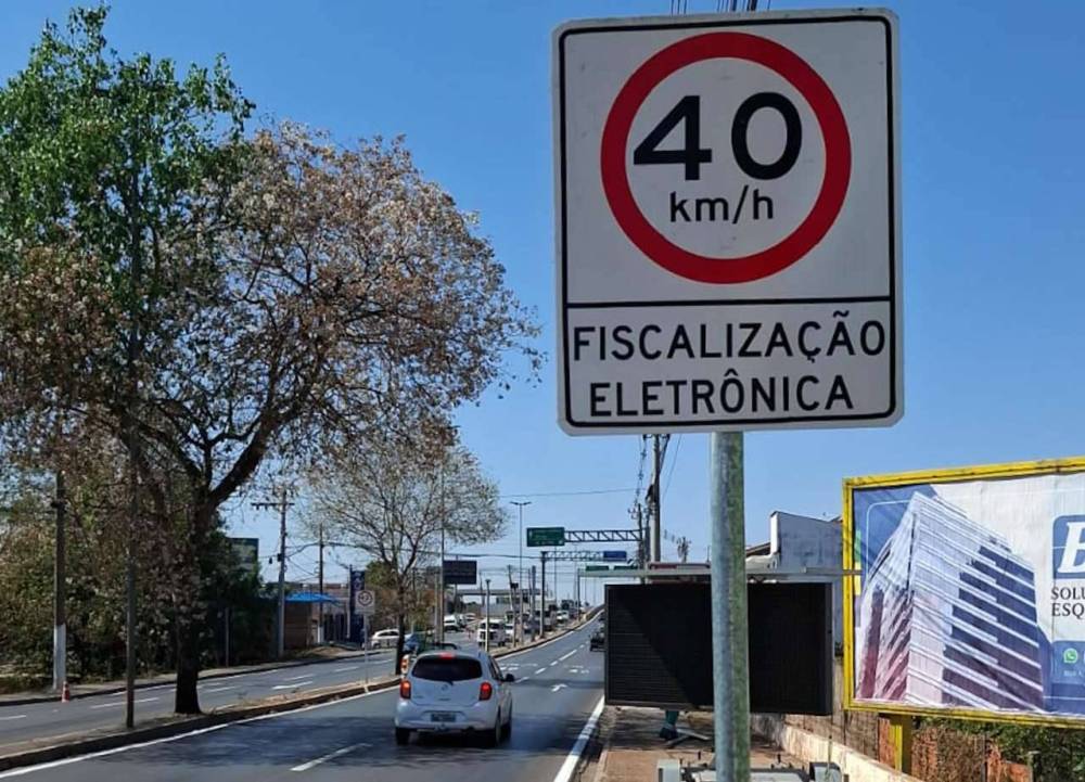 Limite de velocidade na Avenida Miguel Sutil, no trecho entre Várzea Grande e Cuiabá, foi reduzido de 60 km/h para 40 km/h