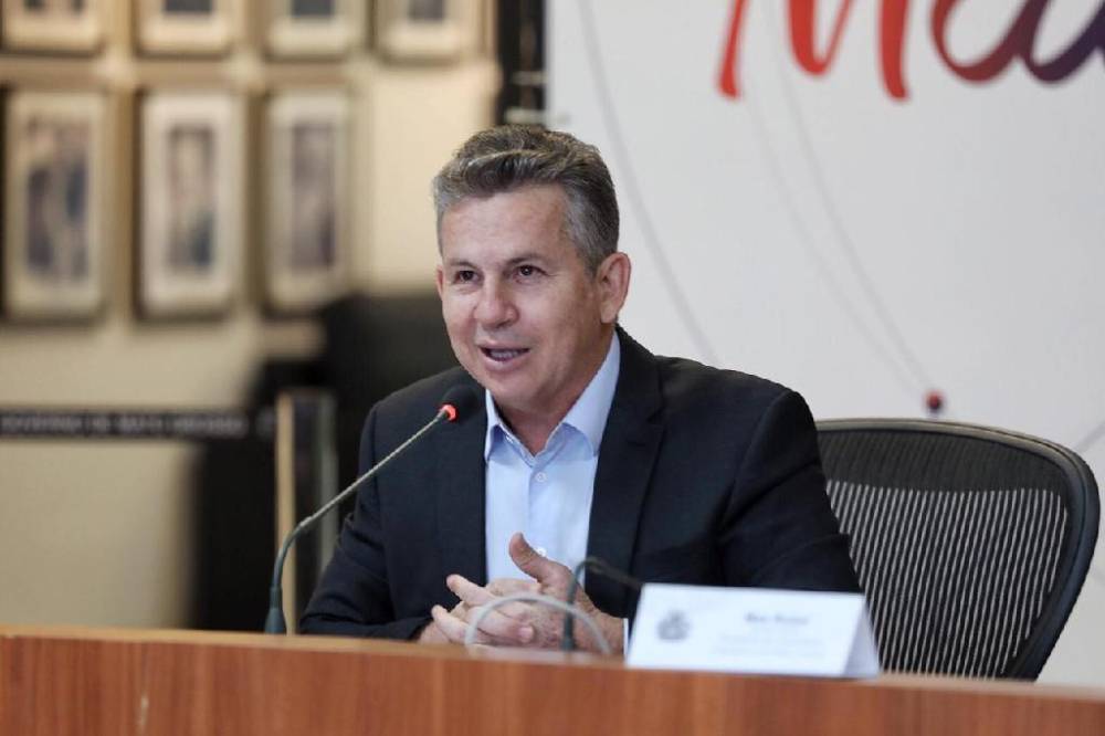 Mauro Mendes lidera disputa ao Senado com 37,9% das intenções de voto