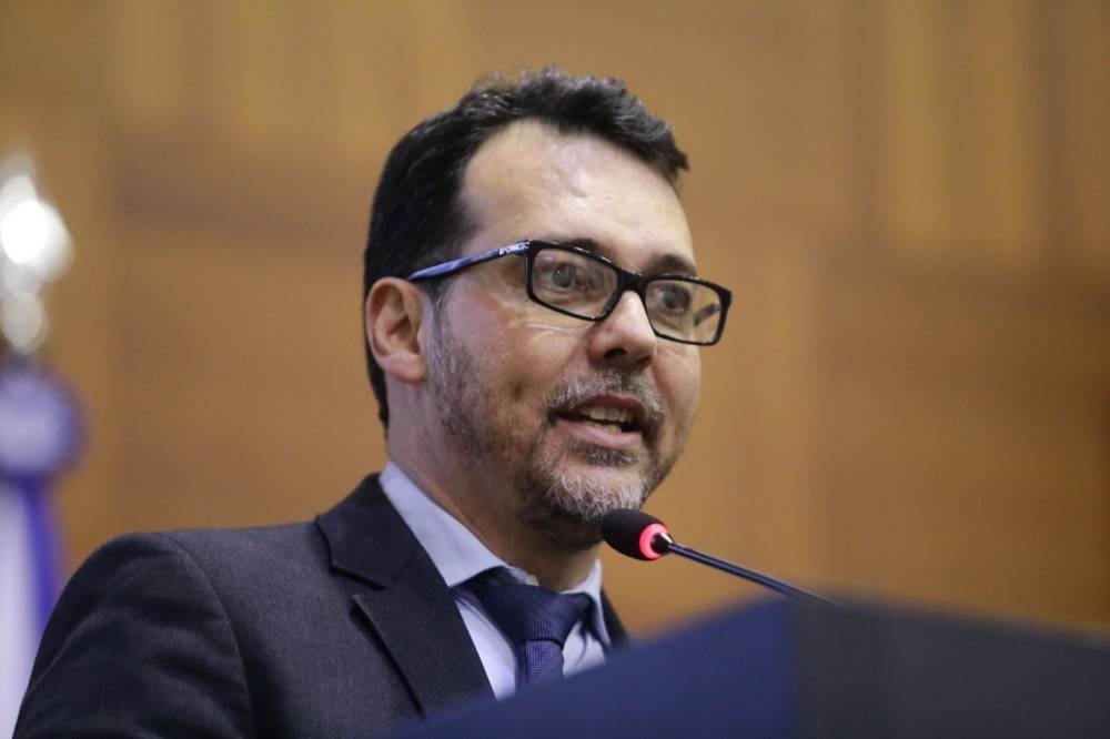 Lúdio quer que SINFRA explique novo atraso e demolição de obra do BRT