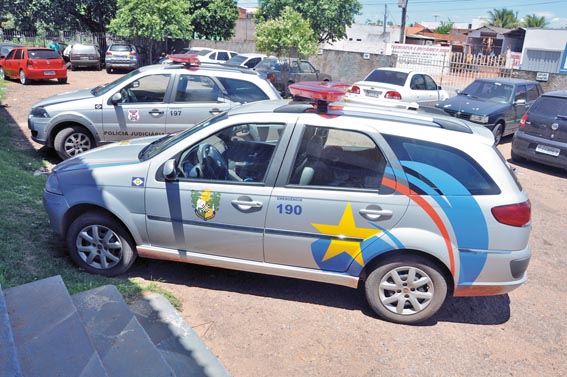 PM prende em flagrante quadrilha que tentava furtar agência bancária 