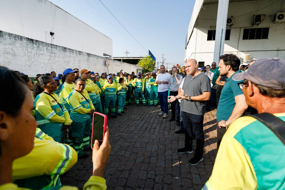 Prefeitura desliga 100 trabalhadores da Limpurb após fim de contrato terceirizado