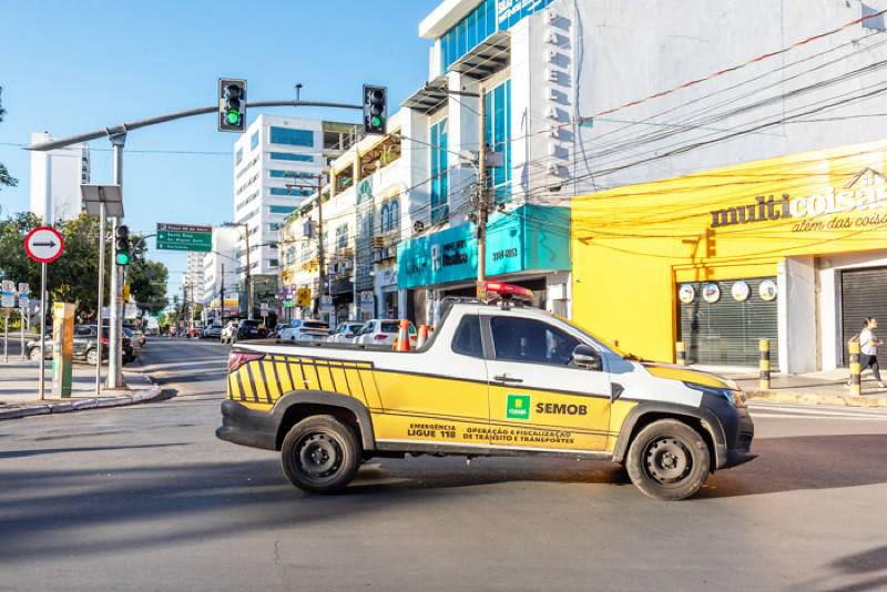 Semob interdita ruas no Centro para desfile de 7 de Setembro na Av. Getúlio Vargas