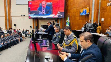 Wilson Santos conduz sessão especial em homenagem aos 190 anos da PM-MT