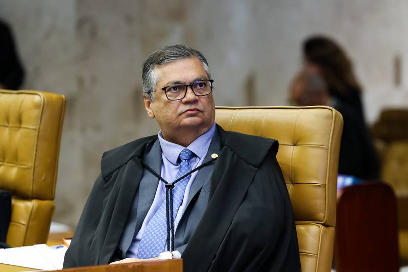 Dino vota pela condenação de Bolsonaro e mais sete; placar está 2 a 0