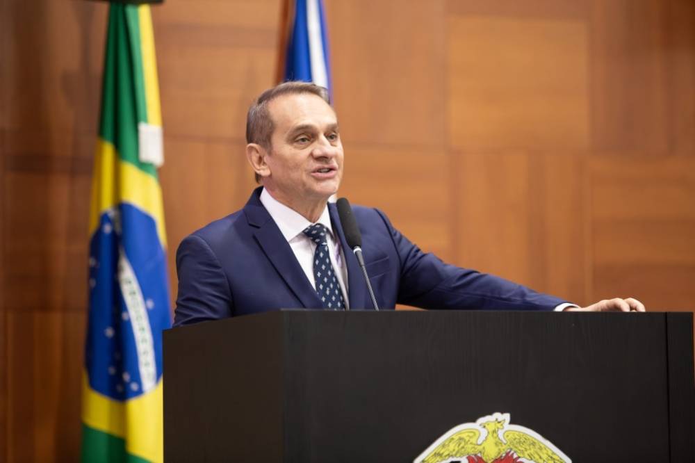 Wilson acredita que pressão interna nos EUA fará com que Trump converse com Lula