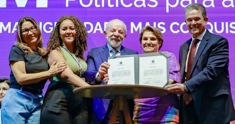 Governo Federal lança edital para fortalecer territórios da pesca artesanal durante 5ª Conferência Nacional de Mulheres