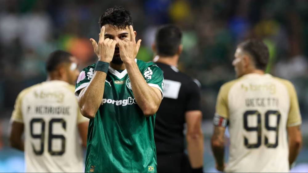 Palmeiras, avassalador, massacra o Vasco, de Diniz