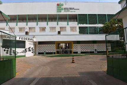 Professor do IFMT acusado de assédio sexual já havia sido denunciado em 2014 por importunação