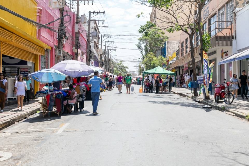 Fechamento da Rua 13 de Junho divide prefeitura e comerciantes em Cuiabá