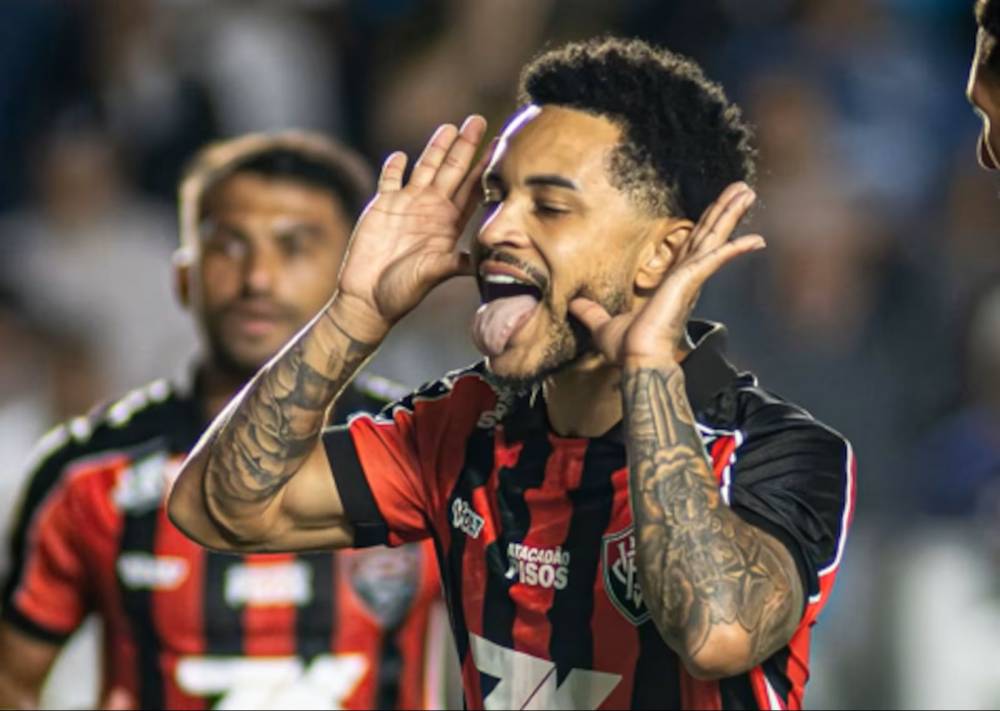 Brasileirão: Vitória embola briga contra rebaixamento e põe times grandes em alerta; veja situação