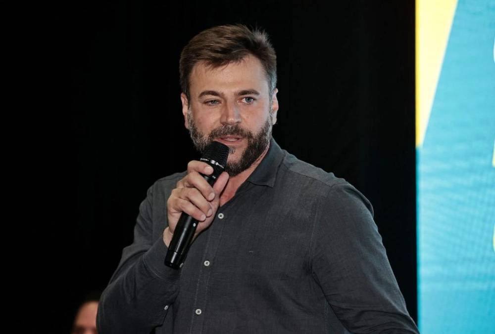 Mauro Mendes anuncia mais de R$ 54 milhões para asfalto e ampliação do aeroporto de Colíder