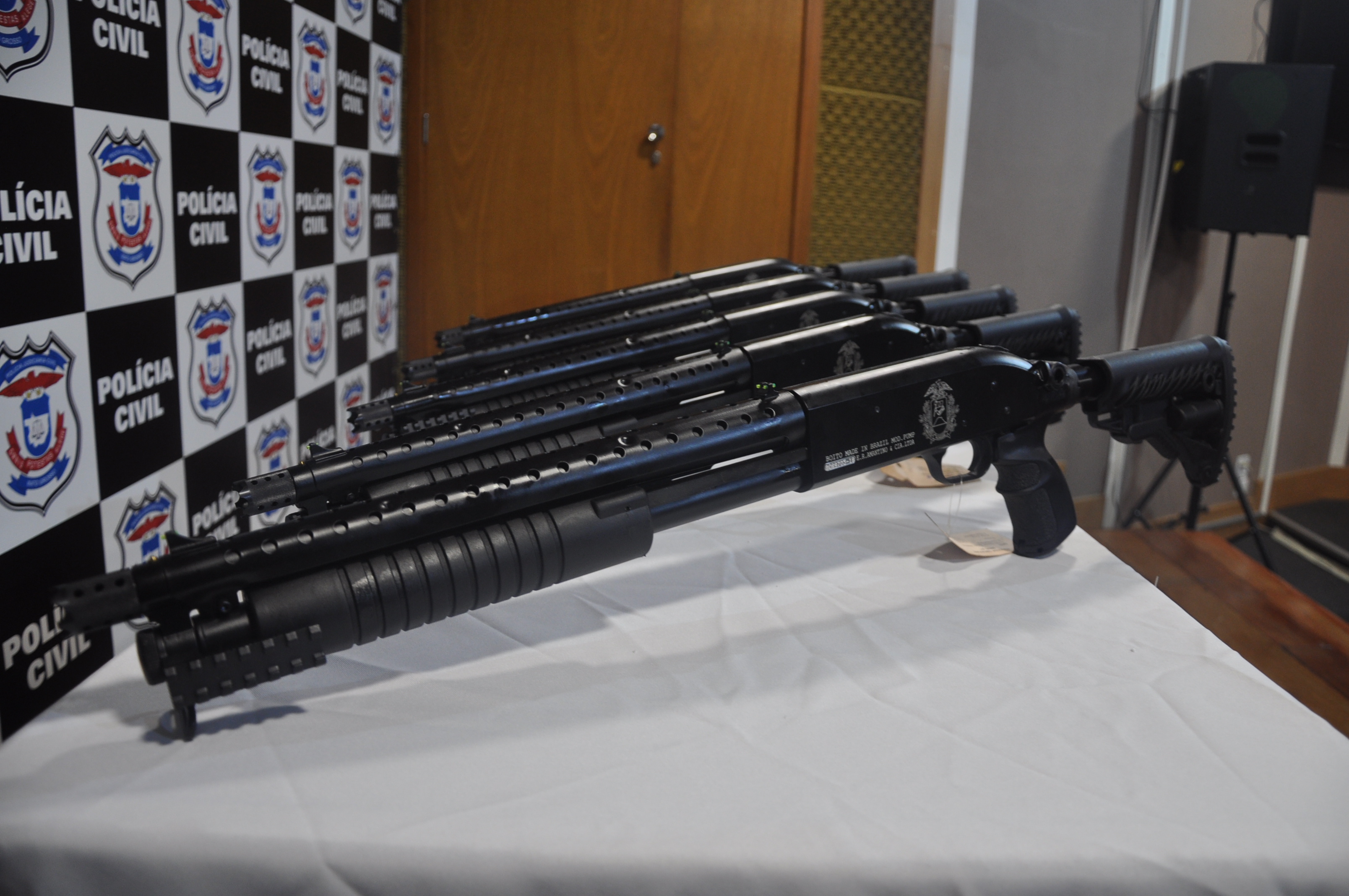 Delegacias recebem 70 espingardas modernas 
