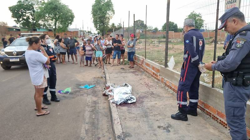 Investigações preliminares apontam que Davi chegou a andar alguns metros e tentou tirar a linha com cerol do pescoço