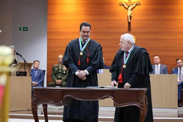 Novo desembargador diz que vai atuar em favor de uma Justiça pacificadora