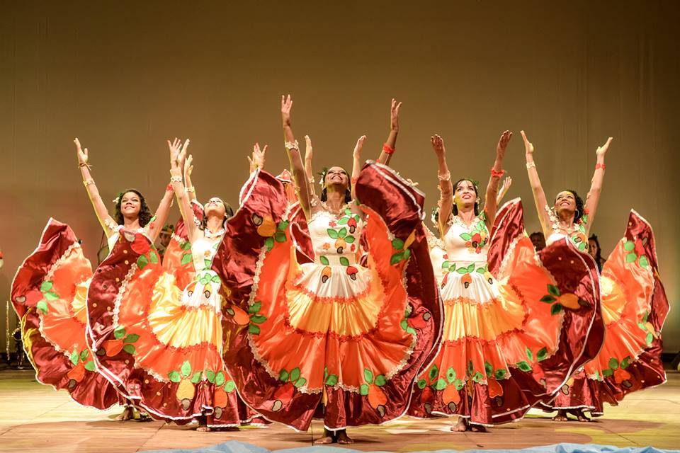 Shopping reforça programação cultural do fim de semana com Flor Ribeirinha, exposição e atrações de lazer