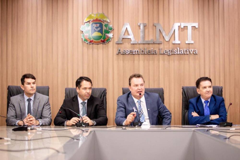 Comissão interinstitucional vai ajudar no controle nas emendas parlamentares, diz Max Russi