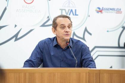 Servidores têm descontos indevidos dos consignados mesmo com Decreto Legislativo, Wilson cobra explicações da Seplag