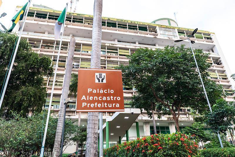 Prefeitura paga salários de novembro e premiação da Saúde, totalizando mais de R$ 96 milhões