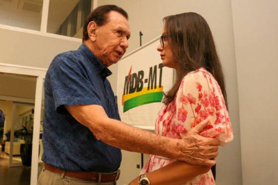 Bezerra diz que Janaina tem o apoio do povo