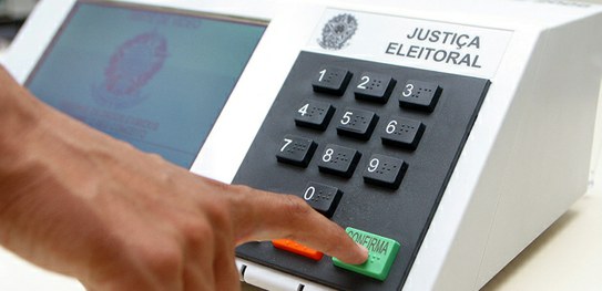 Fundo eleitoral bancado com recursos públicos dá mais dinheiro a 21 partidos