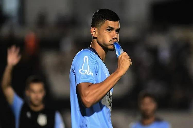 Cuiabá contrata zagueiro Edson para a temporada de 2026